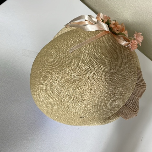 Vintage Floral Decorated Easter/ Spring Women's Hat. Good Vintage Condition. - Picture 11 of 11